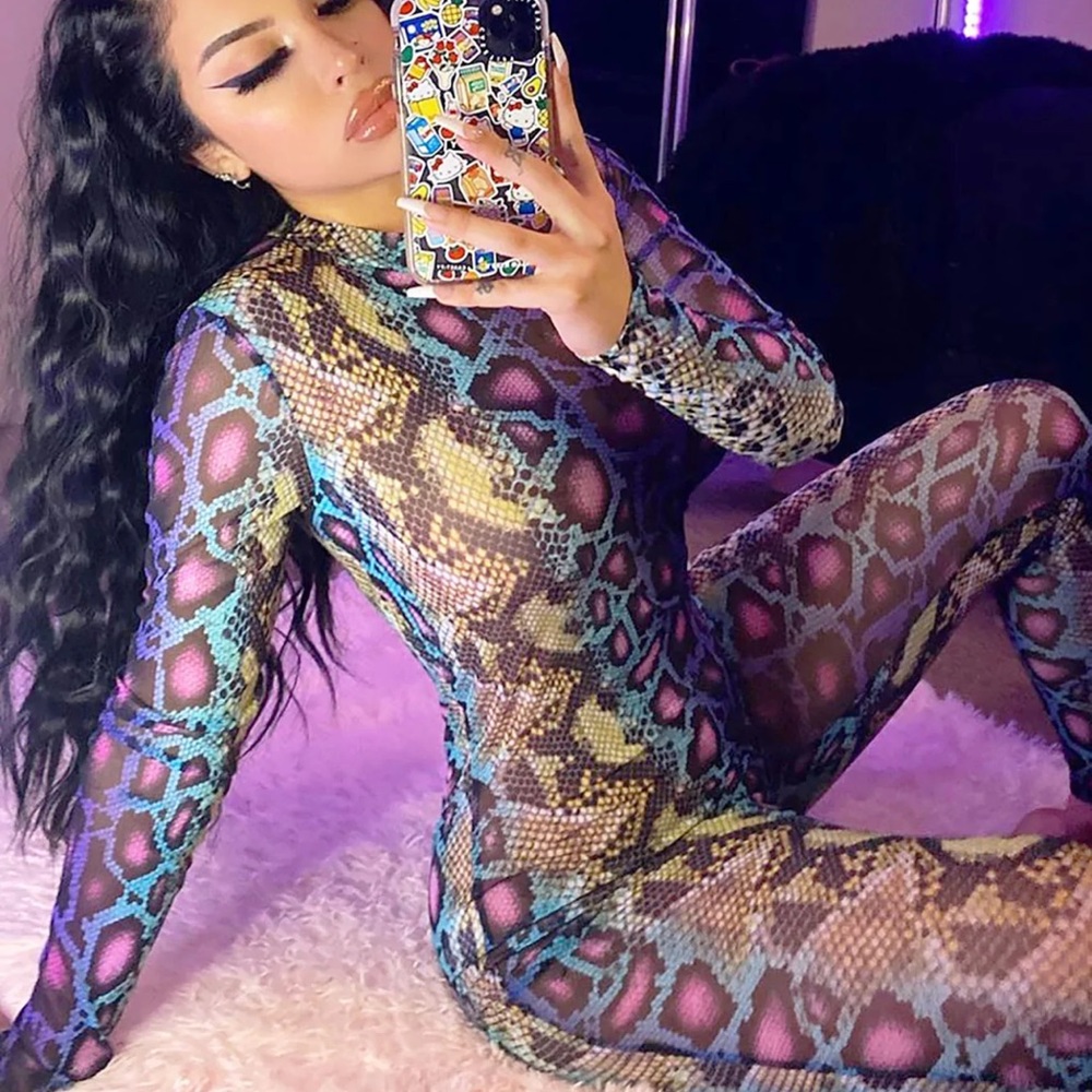 Long Sleeve Jumpsuit Sz Medium